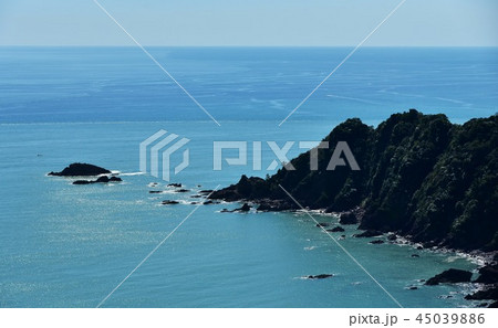 高知県横波半島の海の青と空の青 高知県横波半島の海の青と空の青 45039886