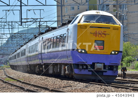 JR東日本485系特急白鳥新青森行の写真素材 [45043943] - PIXTA