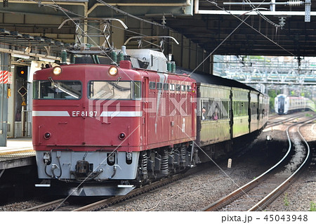 EF81牽引旧型客車列車 45043948