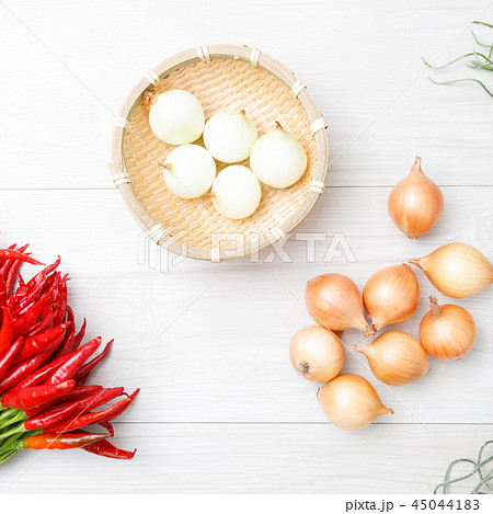 野菜　プチオニオン　品種：ペコロス　1：1 45044183