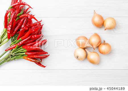 野菜　プチオニオン　品種：ペコロス 45044189