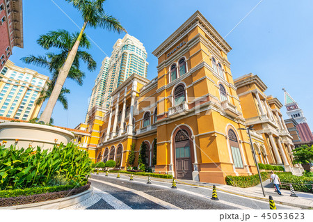 Beautiful architecture building of venetian and other hotel resort and casino 45053623