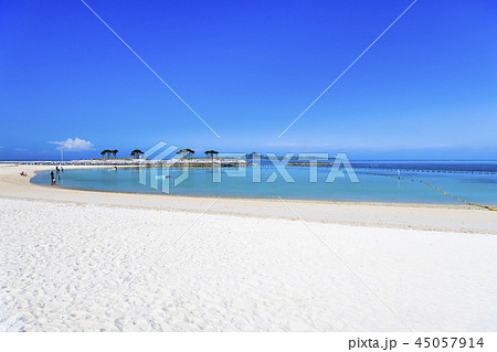 沖縄の海 エメラルドビーチ 45057914
