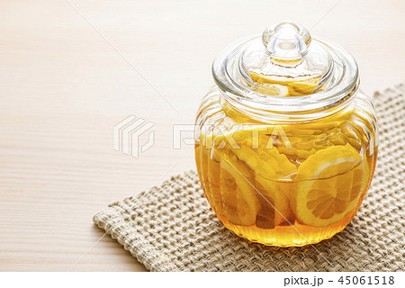 レモンの蜂蜜漬け レモンの蜂蜜漬け 45061518