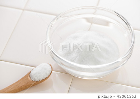 クエン酸と木のスプーン クエン酸と木のスプーン 45061552