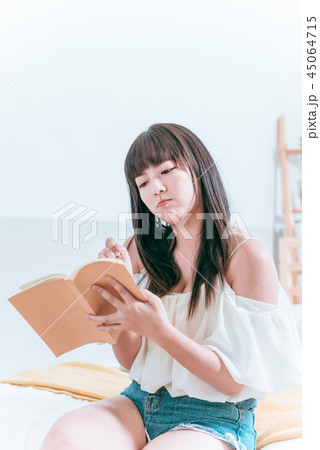 女性 女の人 女 45064715