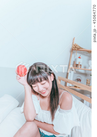 女性 女の人 女 45064770