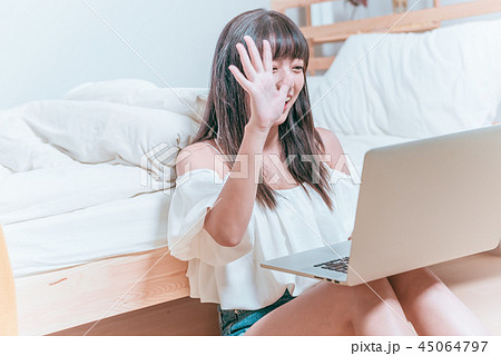 女性 女の人 女 45064797