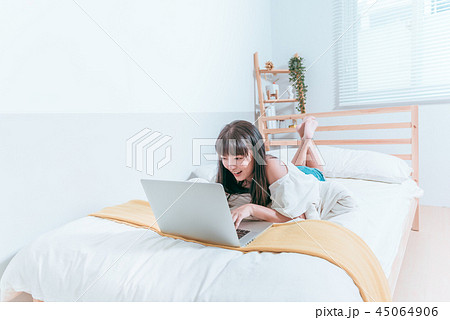 女性 女の人 女 45064906