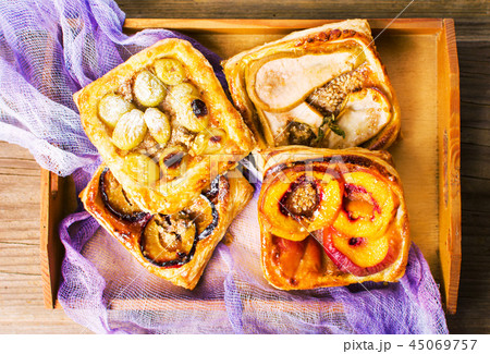 Baked fruit sweet pie slices 45069757