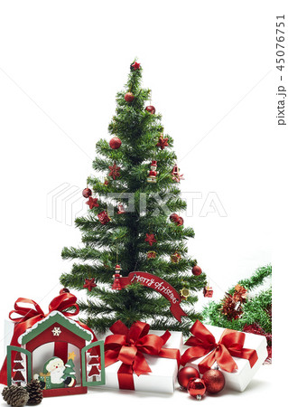 Christmas tree with red decorations Christmas tree with red decorations 45076751