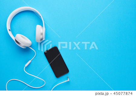 Minimalist flat lay music concept. 45077874