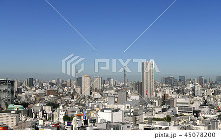 日本の東京都市景観 東京スカイツリーや女子医大病院などを望む(画面右上は大手町など) 日本の東京都市景観 東京スカイツリーや女子医大病院などを望む(画面右上は大手町など) 45078200