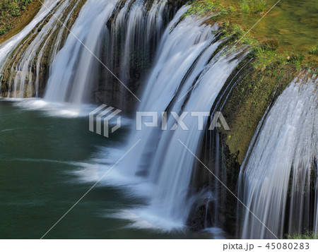 中国雲南省・九龍瀑布 / Jiulong Waterfalls, Yunnan, China 45080283