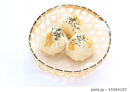 栗ごはんのおにぎり 栗ごはんのおにぎり 45084197