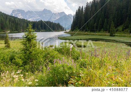 Lago Misurina in the Italian Dolomites 45088077