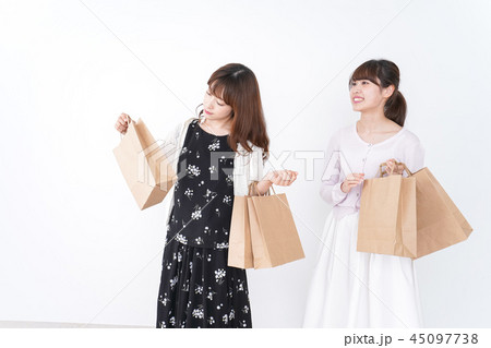 ショッピング 45097738