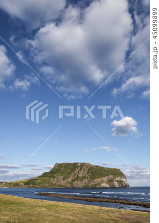 ピーク ロック 山 45099899