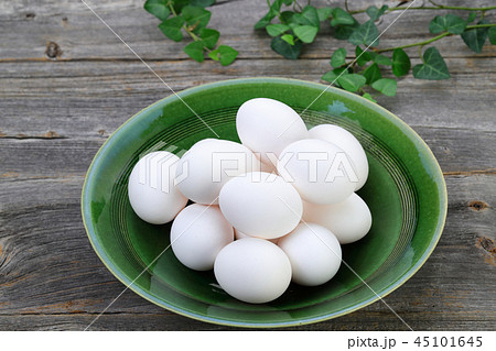 新鮮白たまご 45101645