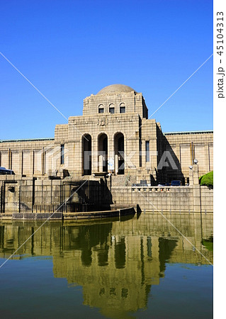 10月 外苑前05聖徳記念絵画館 10月 外苑前05聖徳記念絵画館 45104313