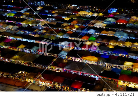 ラチャダー鉄道市場/バンコク ラチャダー鉄道市場/バンコク 45111721