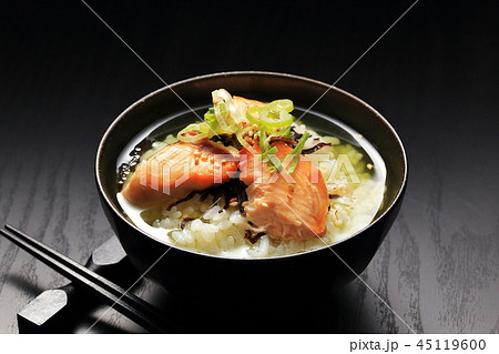鮭茶漬け 鮭茶漬け 45119600