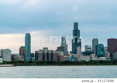 Chicago skyline skyscrapers 45127686