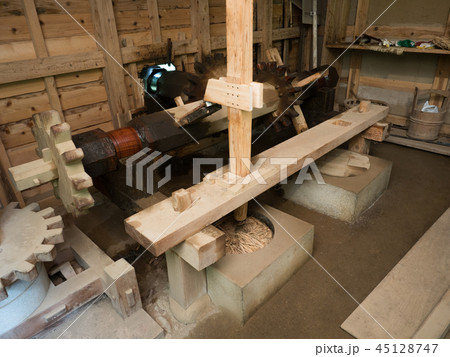 水車小屋の内部 水車小屋の内部 45128747