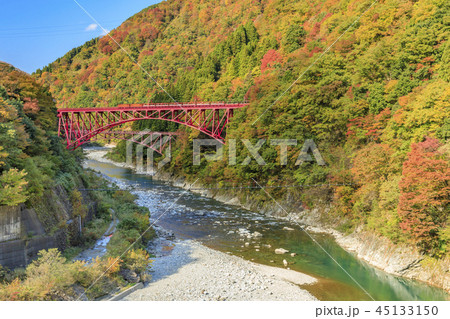 黒部峡谷　トロッコ鉄道 45133150