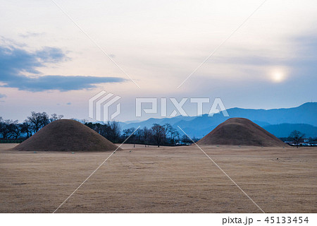 デルングワン 王陵 新羅時代 45133454