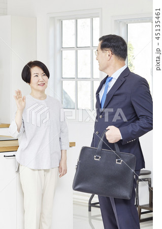 夫婦 男 男性 45135461