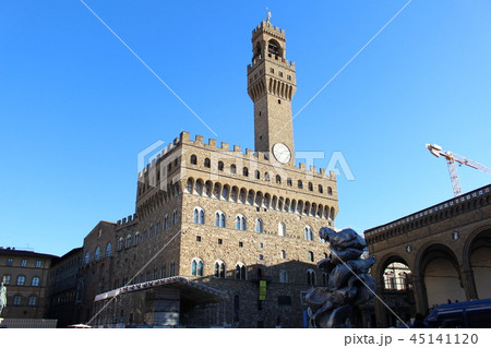 イタリア フィレンツェ シニョリーア広場 45141120