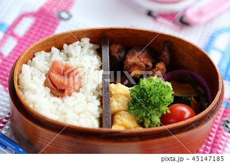 曲げわっぱ弁当 曲げわっぱ弁当 45147185