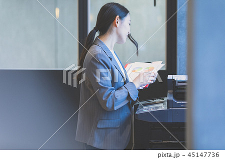 ビジネスシーン ビジネスシーン 45147736