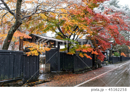 初雪の角館　秋田県 45162258