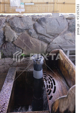 大垣の自噴水・曽根華渓寺の福水 45165281