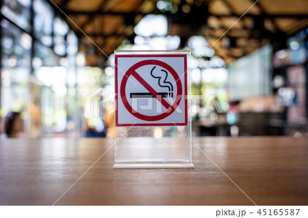 Don't smoke sign No smoking sign in in coffee cafe 45165587