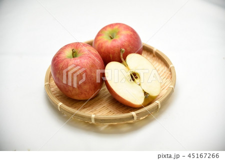 りんご　千秋 45167266