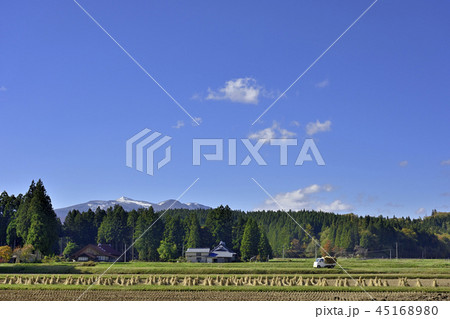 秋 骨寺村荘園遺跡地区と栗駒山 秋 骨寺村荘園遺跡地区と栗駒山 45168980
