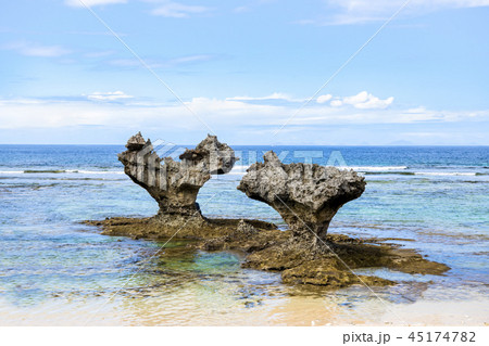 沖縄 古宇利島のハートロック 沖縄 古宇利島のハートロック 45174782