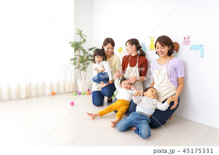 子育て・託児所 45175331