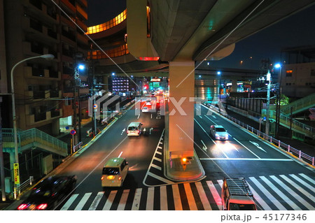 溝田橋交差点の風景(夜景) 溝田橋交差点の風景(夜景) 45177346
