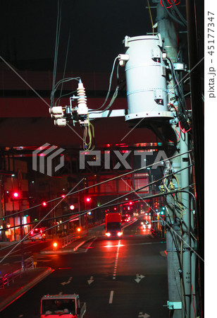 溝田橋交差点の風景(夜景) 溝田橋交差点の風景(夜景) 45177347