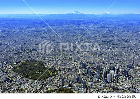 新宿副都心と富士山／広域空撮、2018撮影 45186886
