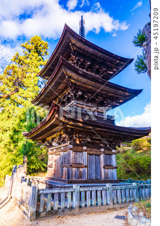 （長野県）　国宝　大法寺三重塔 45197209