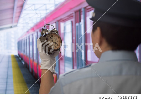 駅イメージ（撮影用に制作した駅施設・電車） 45198181