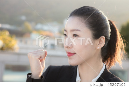 Korean career woman's various expressions and pose Korean career woman's various expressions and pose 45207102