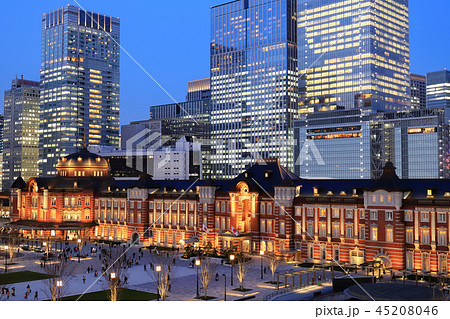 東京駅丸の内駅舎夕景 45208046