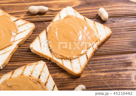 Peanut butter sandwiches Peanut butter sandwiches 45210492