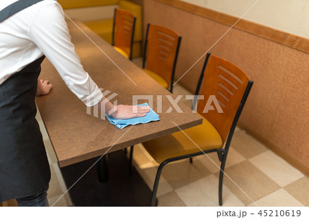 アルバイト 45210619